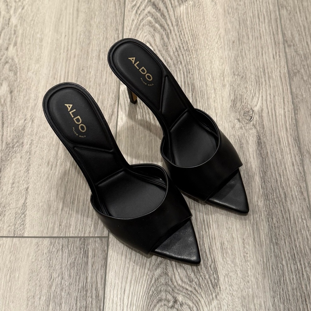 Black Mules